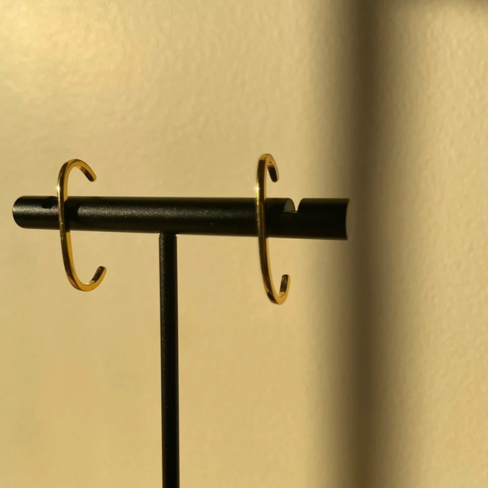 18k gp Murassa Minimalist Earrings